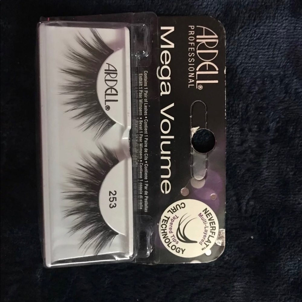 Ardell lash